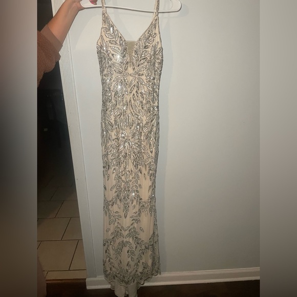 Mac Duggal 5107 Embellished Gold Leaf Long Evening Gown - Picture 4 of 16